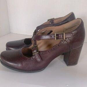 Clarks Artisan Women's Tarah Presley Shoes Sz 7.5 Mary Jane Criss Cross Buckles